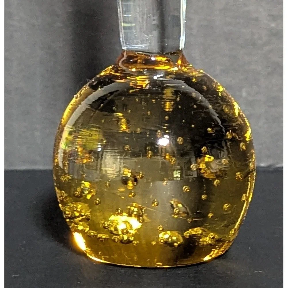 MCM Hand Blown Glass Bud Vase Amber Base With Controlled Bubbles Unsigned 8 1/4